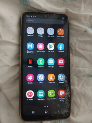Samsung Galaxy A12 pantalla rota + funda