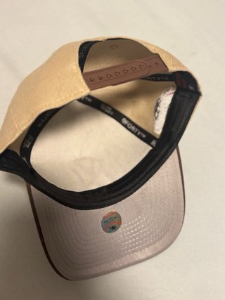 Gorra New Era Beige y Marrón