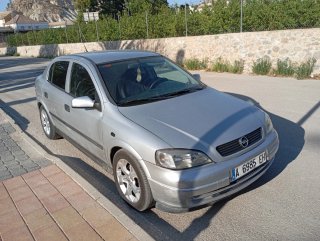 Opel Astra G 2.0 DI