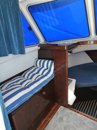 Barco Artaban 735