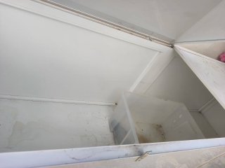 Arcón de aluminio blanco