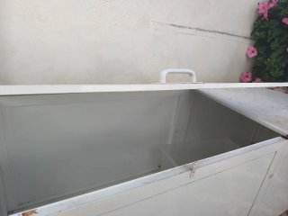 Arcón de aluminio blanco
