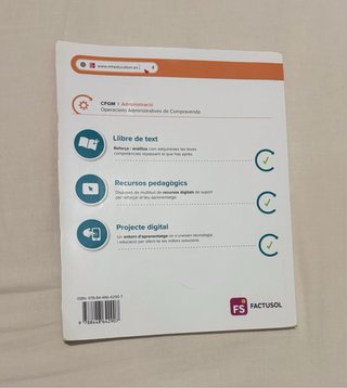 Libro "Operacions Administratives de Compravenda"