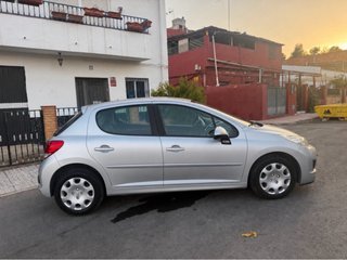 Peugeot 207 2011