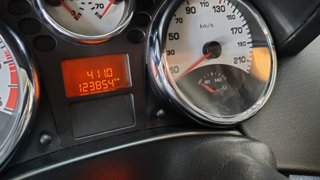 Peugeot 207 2007 1.6hdi 90cv 123000km 646354408