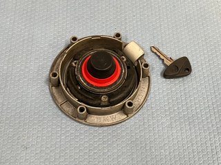 Tapón depósito BMW R1150R/RT/RS/GS con llave