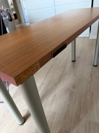 Escritorio madera y metal
