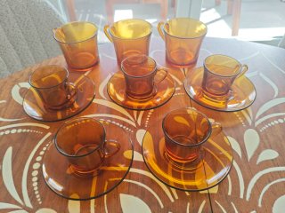 Juego 5 tazas pequeñas y 3 grandes Duralex