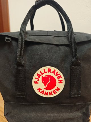 Mochila NUEVA  ORIGINAL de Fjallraven Kanken