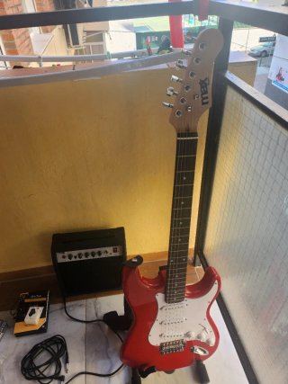 Guitarra Eléctrica Roja
