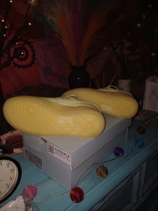 Nike Air Force 1 Edición Limitada Amarillo