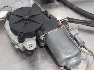 Elevalunas delantero derecho MG ROVER ROVER 75