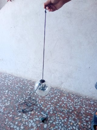 Lámpara esférica de cristal agrietado