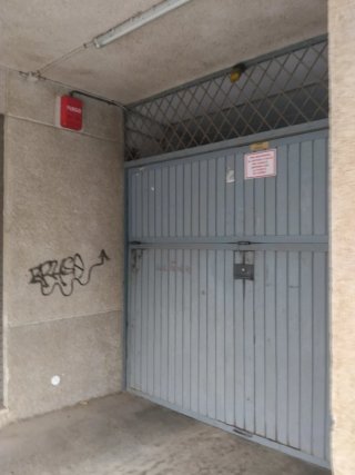 ay una plaza de parking libre pero no tengo llave
