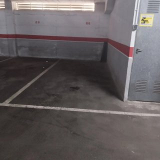 ay una plaza de parking libre pero no tengo llave