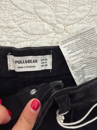 Falda vaquera Pull&Bear negra