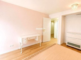 Piso en venta en Gavarra en Cornellà de Llobregat