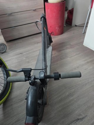 Patinete Xiaomi Essential 30
