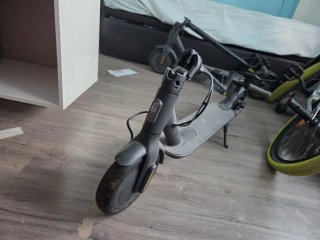 Patinete Xiaomi Essential 30