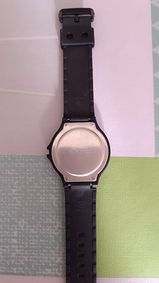 Reloj Casio Negro MW 240