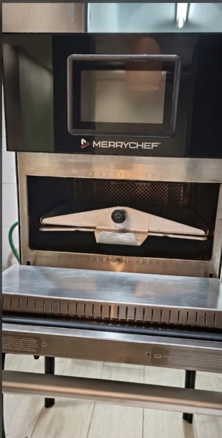 Horno  Merrychef conneX 16 trifásico Alta Velocida