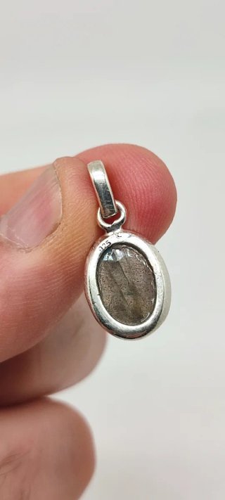 Colgante de Plata y Labradorita.