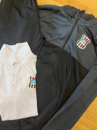 Pack Ropa Deportiva Um Escobedo - Talla S