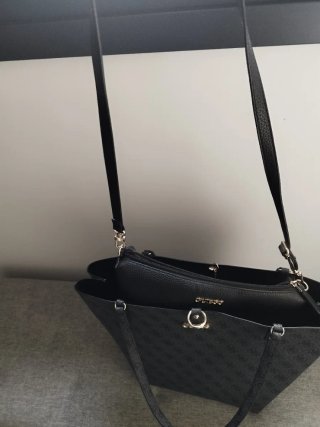 Bolso Guess Negro/Gris