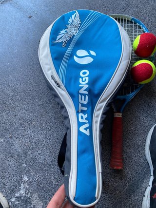Raqueta Tenis Artengo 710 Niño bolsa y 2 Bolas