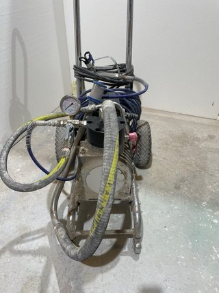 Bomba Airless de membrana con carro