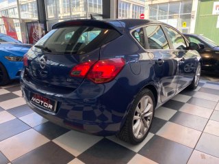 Opel Astra 2010