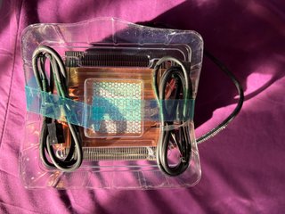 Disipador para AMD Ryzen 3700. No incluye CPU.