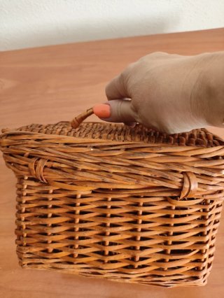 Cesta Mimbre Vintage con Asa y Cierre