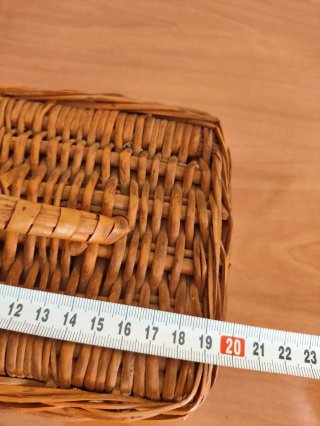Cesta Mimbre Vintage con Asa y Cierre