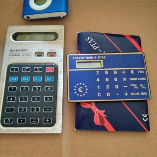 Lote 3 calculadoras vintage Casio, Sharp, Converti