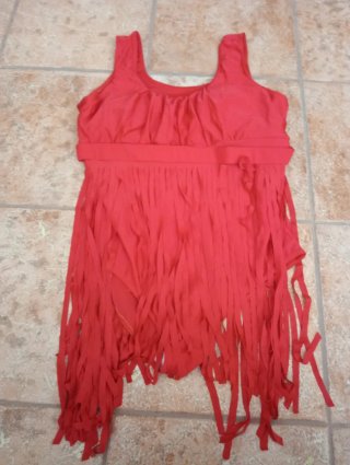Bañador rojo con flecos