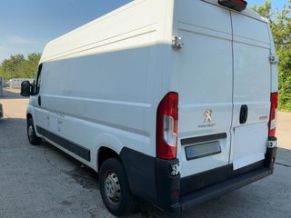 Peugeot Boxer L3H2 130CV - Renting 700€/mes