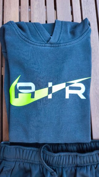 Conjunto Nike Air Junior Negro. Talla L 147-158 cm