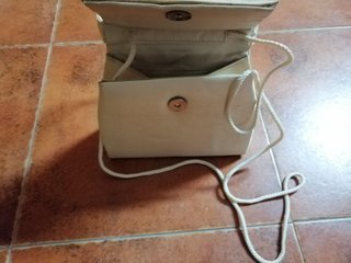 Bolso de fiesta beige