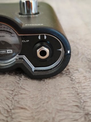 Interfaz de Audio Line 6 UX2