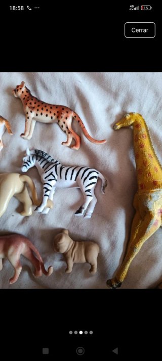 Lote de muñecos de animales