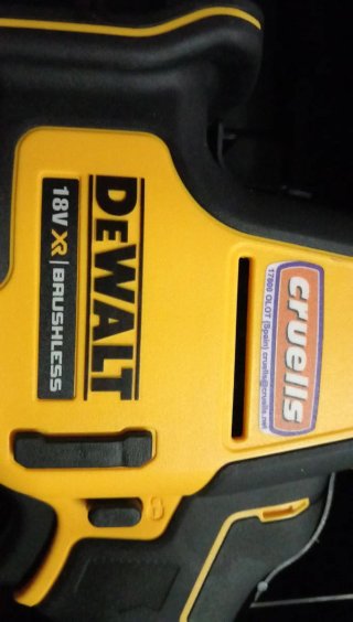 Sierra Sable DeWalt DCS369 18V XR Kit completo