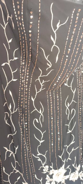 Vestido de Sonia Peña palabra de honor negro