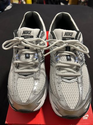 Nike Air max Moto 2k unisex 41 Unisx running