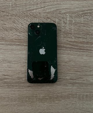 iPhone 13