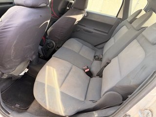 Mitsubishi Colt 2005