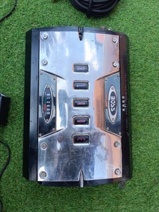 2 Amplificadores Coche JBL y Boss + Accesorios