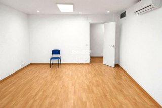 Local comercial en venta en Centre en Cornellà de Llobregat