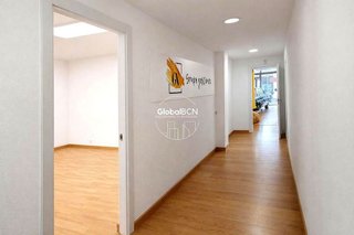 Local comercial en venta en Centre en Cornellà de Llobregat