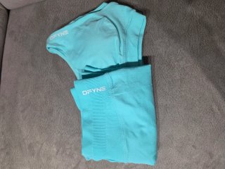 Conjunto deportivo turquesa talla L